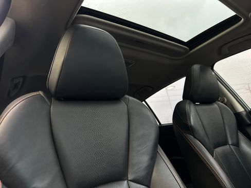 Used 2019 Subaru Crosstrek 2.0i Limited w/ Popular Package #4 image 15