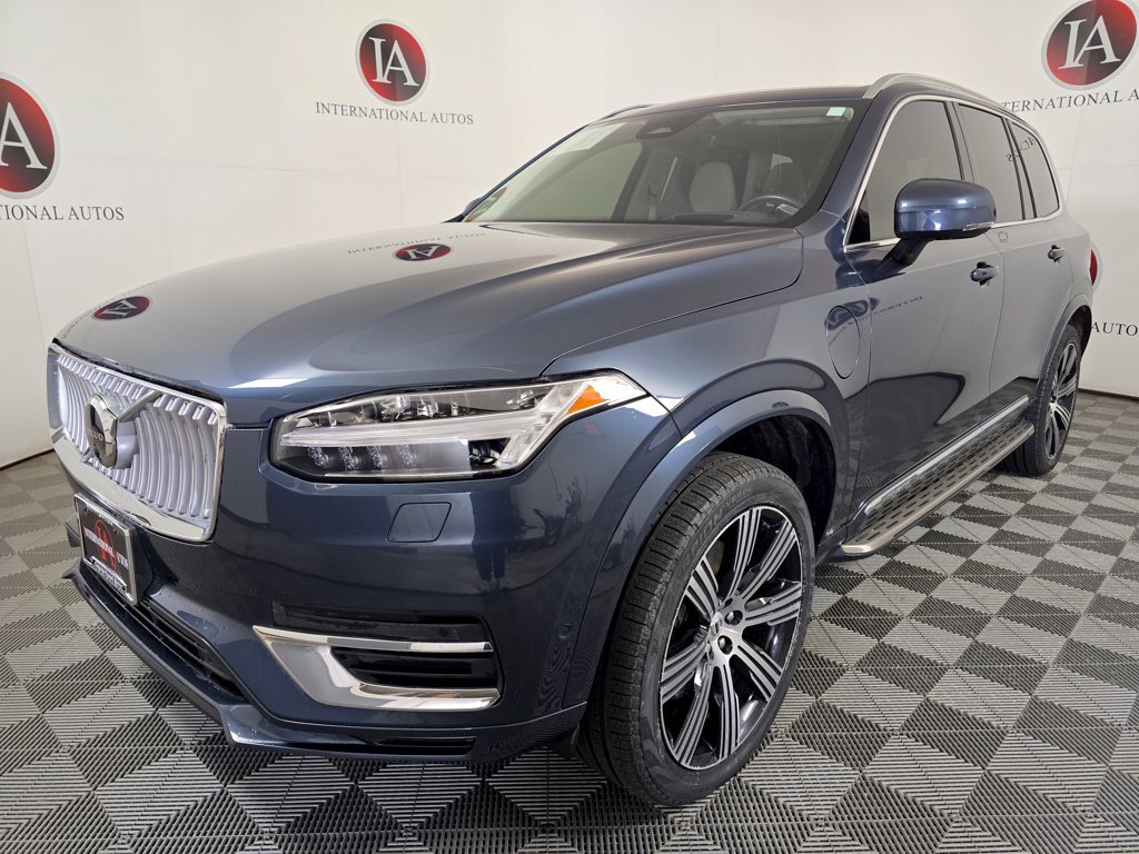 Used 2024 Volvo XC90 T8 Ultimate w/ Protection Package Premier AWD/4WD image 5