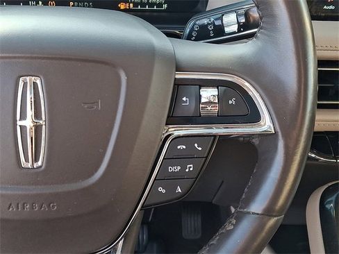 Used 2021 Lincoln Nautilus Reserve w/ Equipment Group 201A image 23