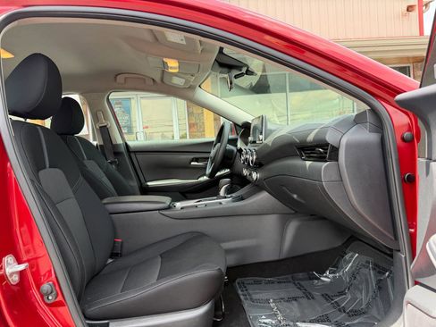 Used 2024 Nissan Sentra SV FWD image 21