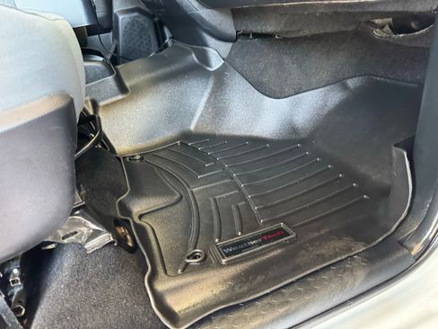 Used 2018 RAM 2500 Tradesman w/ Chrome Appearance Group image 29