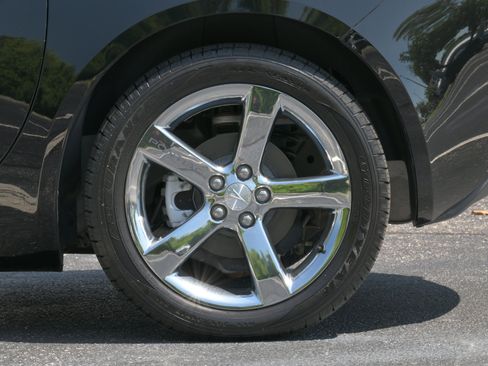 Used 2006 Pontiac Solstice Convertible w/ Premium Package RWD image 31