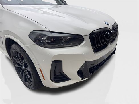 Used 2022 BMW X4 M40i image 17