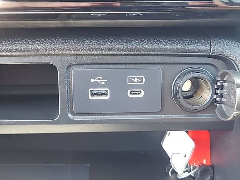 Certified 2023 Honda Pilot Elite image 18