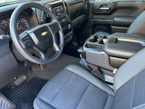 Certified 2022 Chevrolet Silverado 1500 Custom image 10