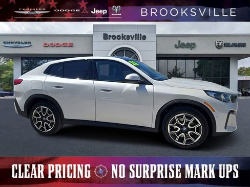Used 2026 BMW X2 xDrive28i AWD/4WD image 1