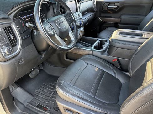 Certified 2022 GMC Sierra 1500 Denali w/ Denali Reserve Package AWD/4WD image 19