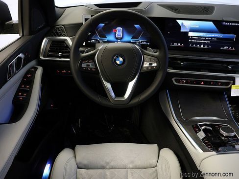New 2026 BMW X5 xDrive50e w/ Climate Comfort Package image 16