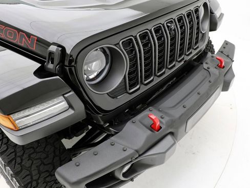 Used 2024 Jeep Wrangler Unlimited Rubicon image 12