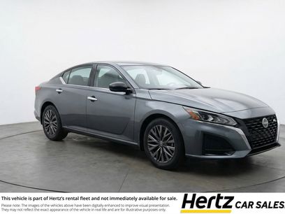 Used 2025 Nissan Altima 2.5 SV