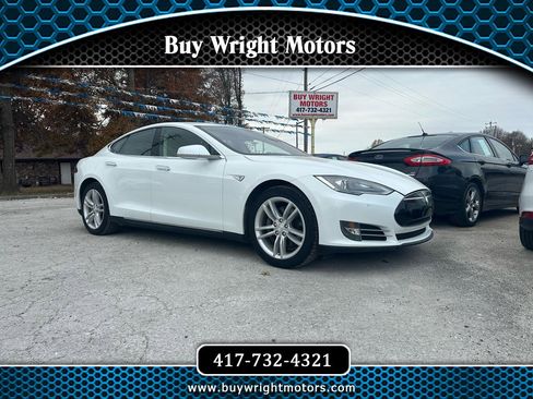 Used 2014 Tesla Model S 60 image 1