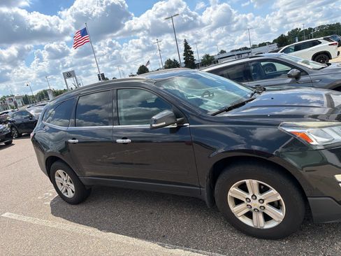Used 2013 Chevrolet Traverse LT AWD/4WD image 4