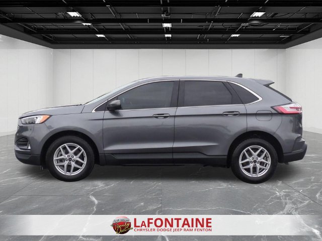 Used 2024 Ford Edge SEL w/ Convenience Package AWD/4WD image 2