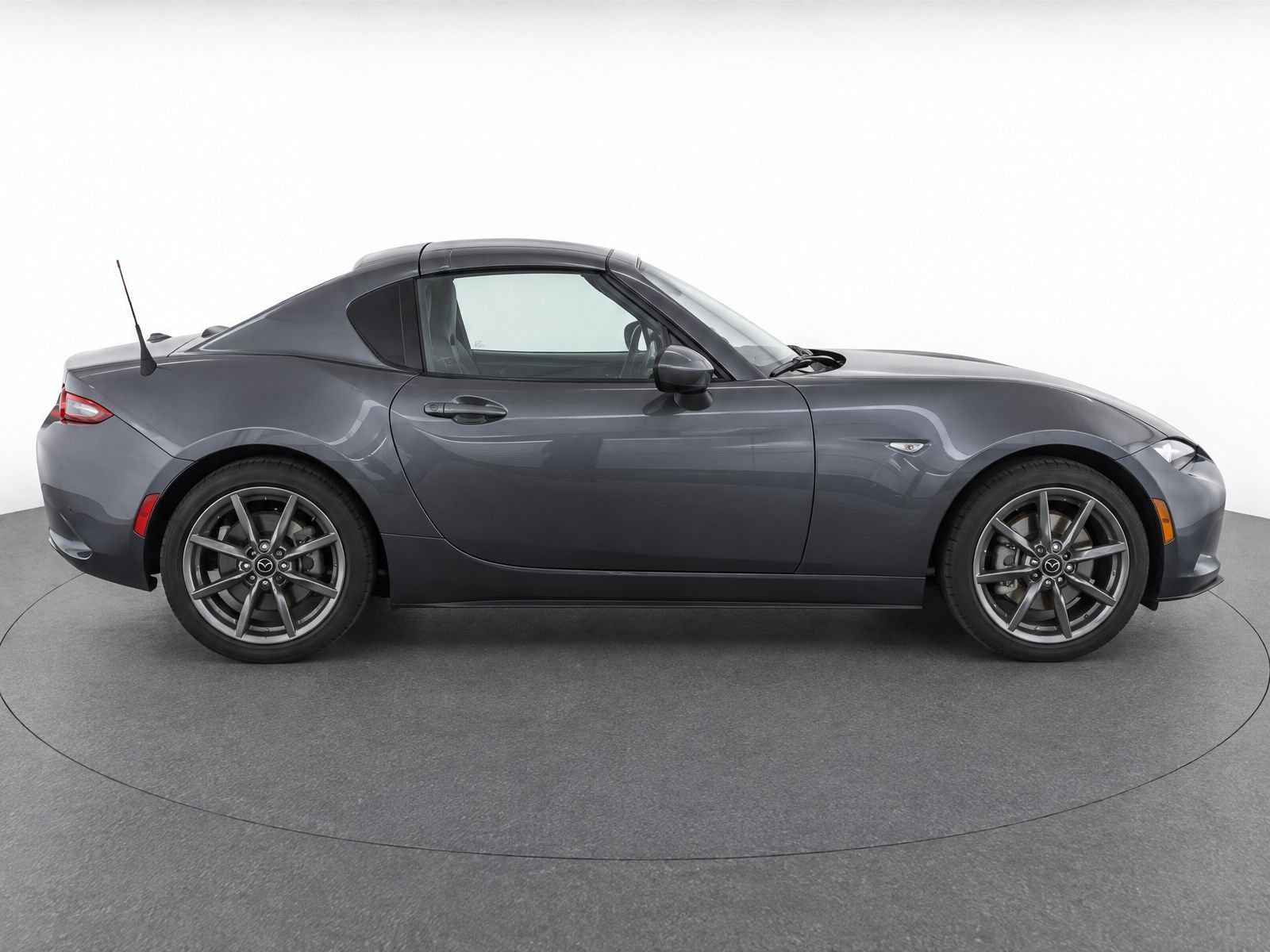 Used 2020 MAZDA MX-5 Miata RF Grand Touring RWD image 4