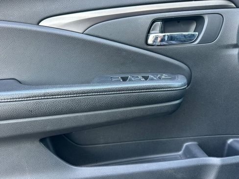Certified 2019 Honda Ridgeline Sport image 11