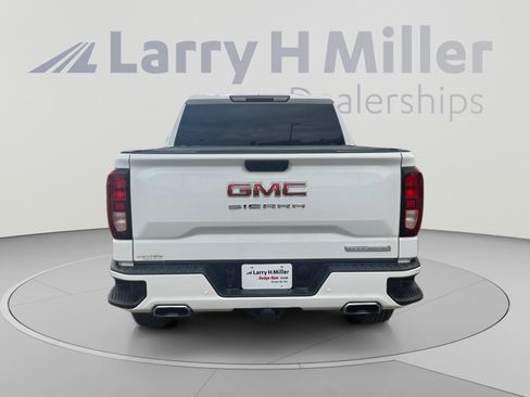 Used 2023 GMC Sierra 1500 Elevation w/ X31 Off-Road Package AWD/4WD image 4