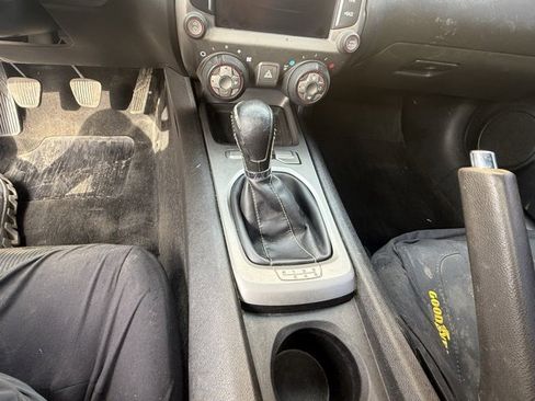 Used 2014 Chevrolet Camaro LT image 7