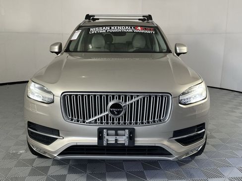 Used 2016 Volvo XC90 T6 Inscription w/ Vision Package AWD/4WD image 3