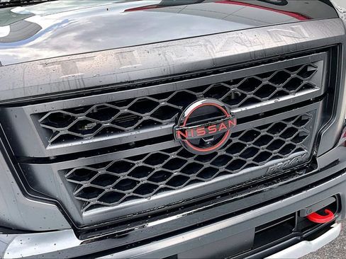 Used 2024 Nissan Titan PRO-4X w/ Pro-4x Convenience Package AWD/4WD image 35