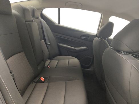 Used 2024 Nissan Altima 2.5 SV image 19