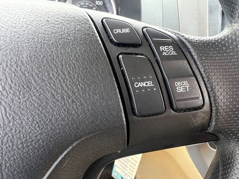 Used 2011 Honda CR-V LX image 19