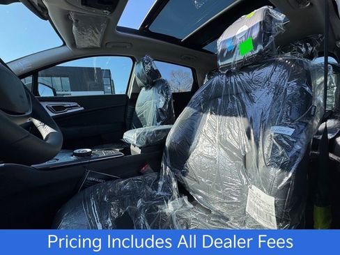 New 2026 Kia Sportage EX w/ EX Panoramic Sunroof Package AWD/4WD image 12