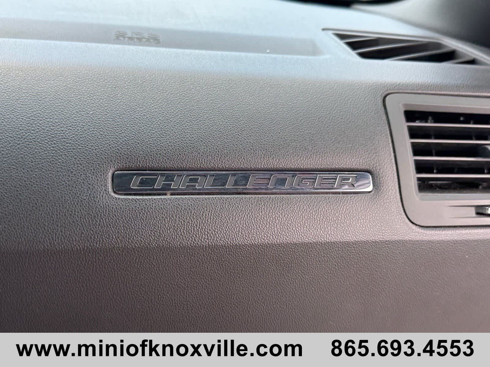Used 2011 Dodge Challenger RWD image 18