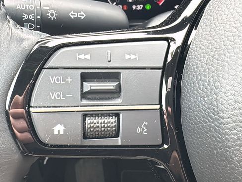 Used 2024 Honda CR-V EX-L image 12