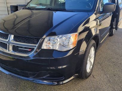 Used 2017 Dodge Grand Caravan SXT w/ Quick Order Package 29G SXT