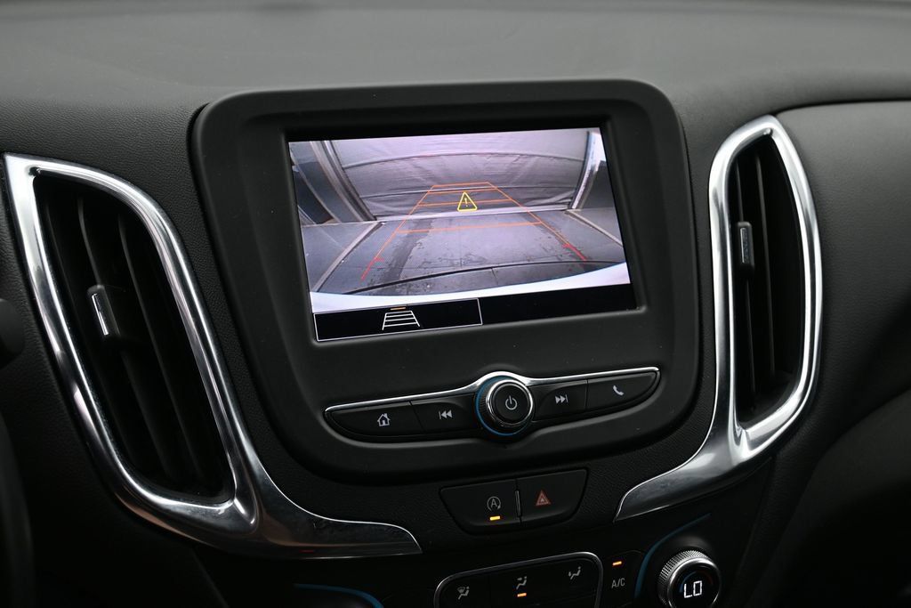 Used 2024 Chevrolet Equinox LT AWD/4WD image 15