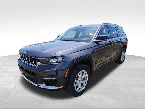 Certified 2022 Jeep Grand Cherokee L Limited AWD/4WD image 18