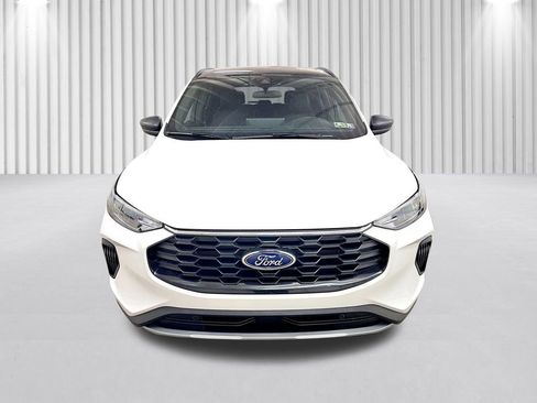 Used 2025 Ford Escape ST-Line w/ Tech Pack #1 image 11