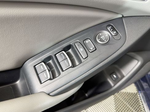 Used 2020 Honda Accord Touring image 18
