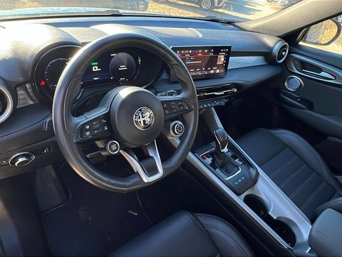Used 2024 Alfa Romeo Tonale Ti image 26
