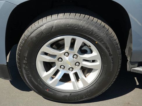 Used 2016 Chevrolet Tahoe LS image 5