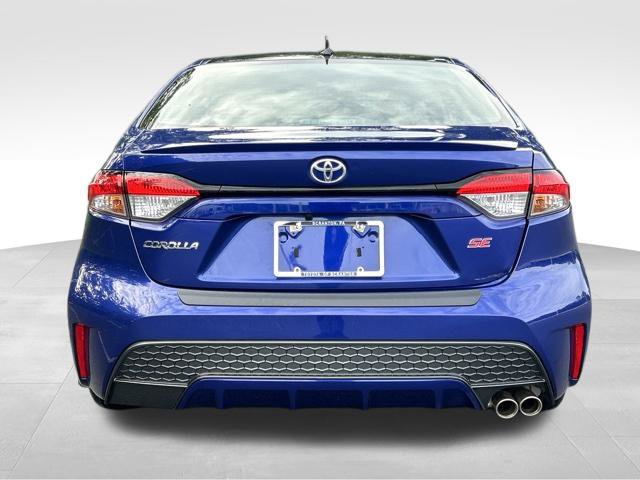 Used 2021 Toyota Corolla SE w/ SE Premium Package FWD image 4