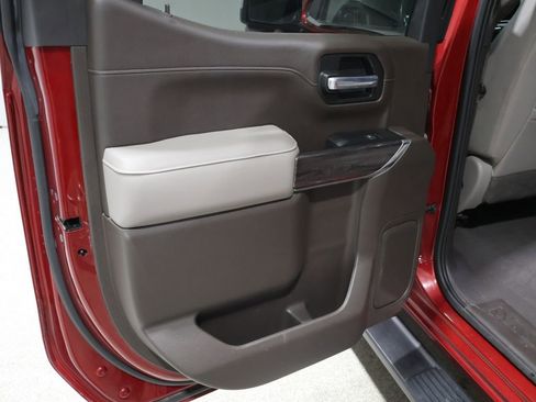 Used 2022 Chevrolet Silverado 1500 LTZ image 21