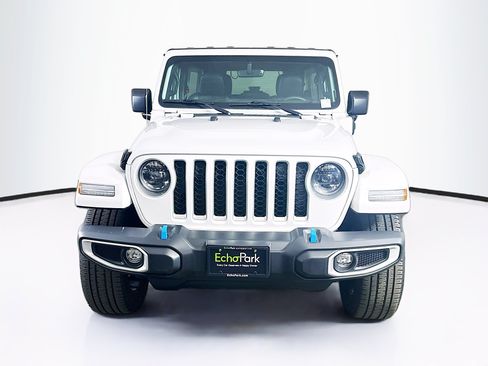 Used 2023 Jeep Wrangler Unlimited Sahara w/ Cold Weather Group AWD/4WD image 2