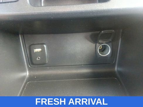 Used 2018 Chevrolet Colorado Z71 AWD/4WD image 29