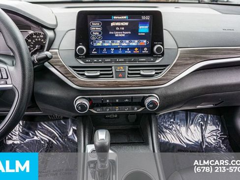 Used 2025 Nissan Altima 2.5 SV image 38