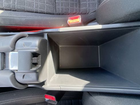 Used 2023 Honda HR-V LX image 20