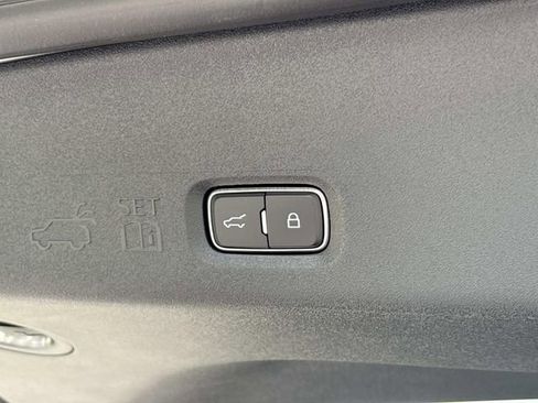 New 2026 Ford Expedition Max Platinum AWD/4WD image 13