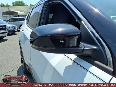 Used 2025 Jeep Compass Limited w/ Elite Group AWD/4WD image 11