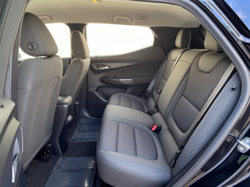 Used 2022 Chevrolet Bolt EUV LT FWD image 25