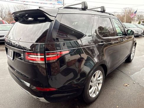 Used 2020 Land Rover Discovery Landmark image 5