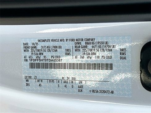 New 2026 Ford F550 4WD image 16