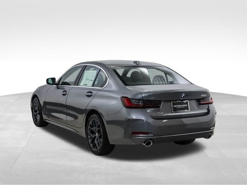 Used 2025 BMW 330i xDrive Sedan w/ Convenience Package image 3