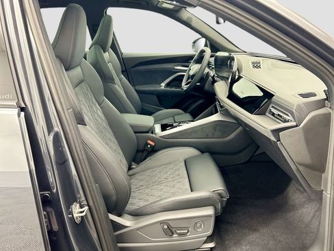 New 2025 Audi SQ5 Premium Plus image 20