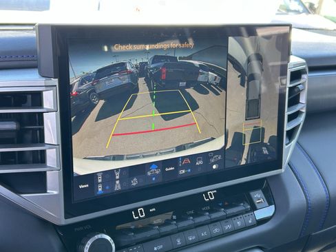 Used 2025 Toyota Tundra Platinum image 20