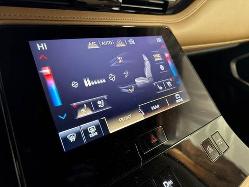 Certified 2025 INFINITI QX80 Luxe image 19